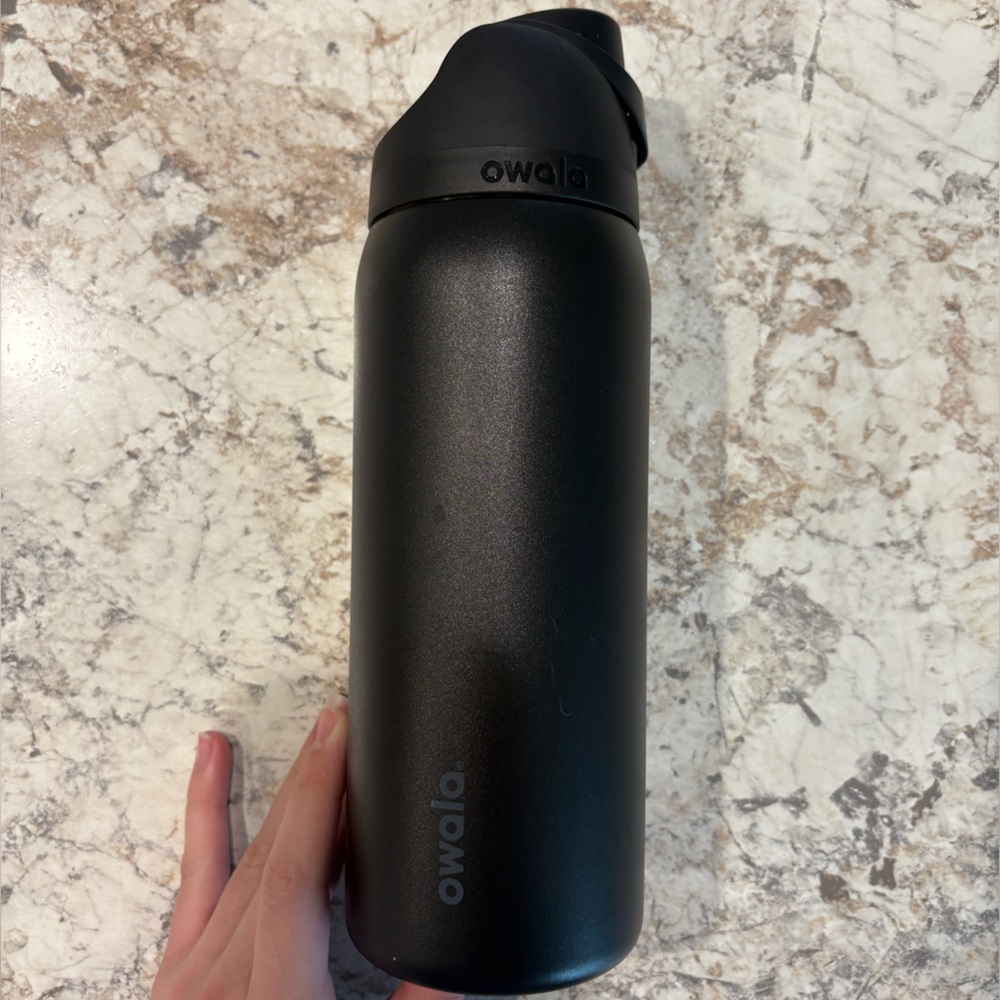 Black owala bottle